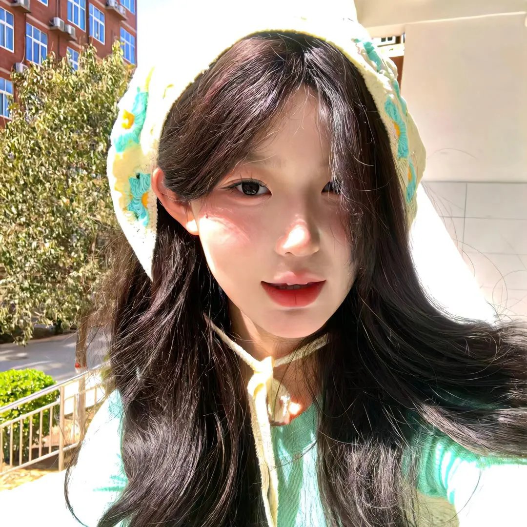 他的模样